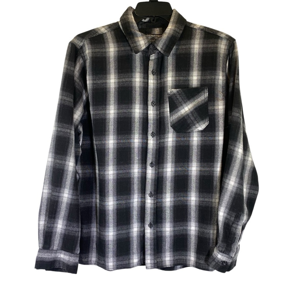 BROOKLYN CLOTHING Men's Size Large Plaid flannel button up long sleeve shirt